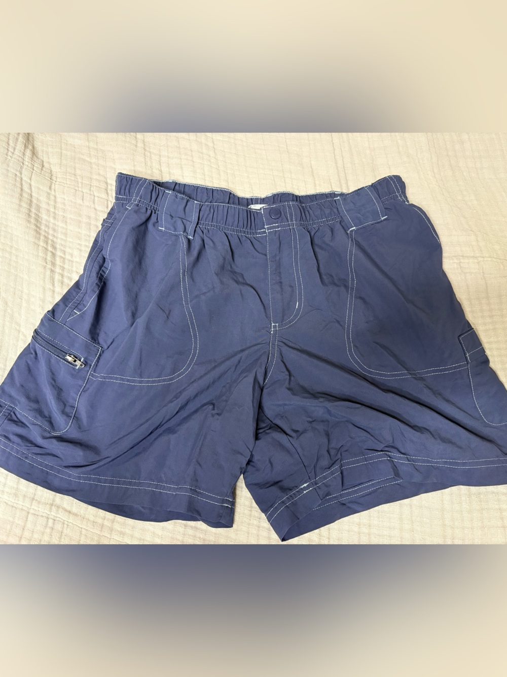 Women’s Medium Columbia Navy Blue Performance/Outdoor Shorts